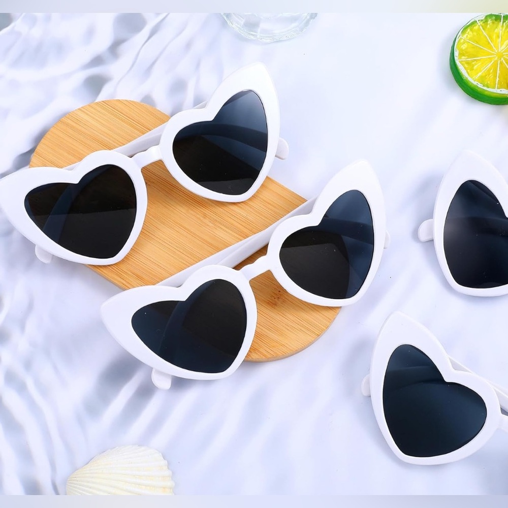 Retro Heart-Shaped Sunglasses